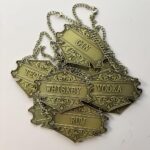 8PCS Liquor Decanter Tags-Gin, Vodka, Bourbon, Whiskey, Brandy, Rum, Scotch, Tequila/Adjustable Chain Bottle Labels/Brass